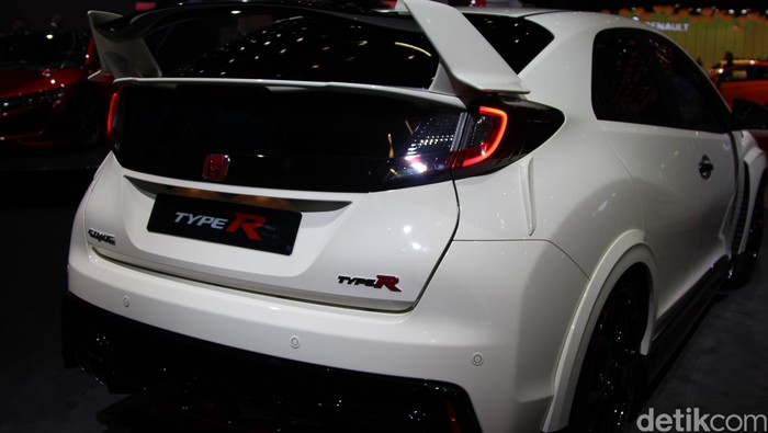 Jajaran Mobil Honda dapat Sentuhan Mugen dan Modulo