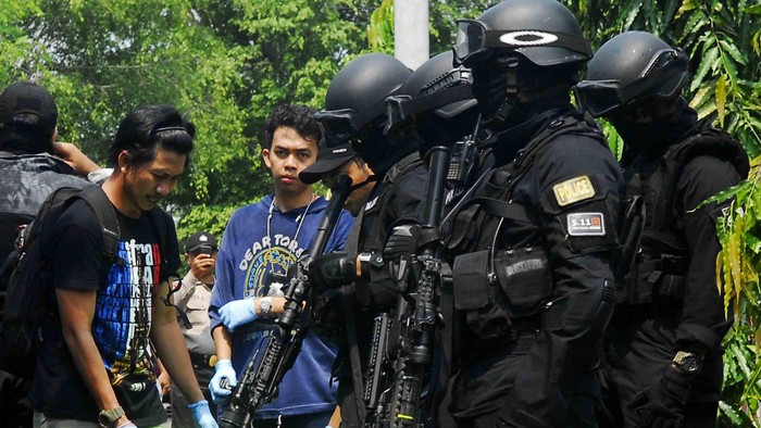 Sidang Simpatisan ISIS, Tuah Febriwansyah Didakwa Pasal Terorisme dan ITE