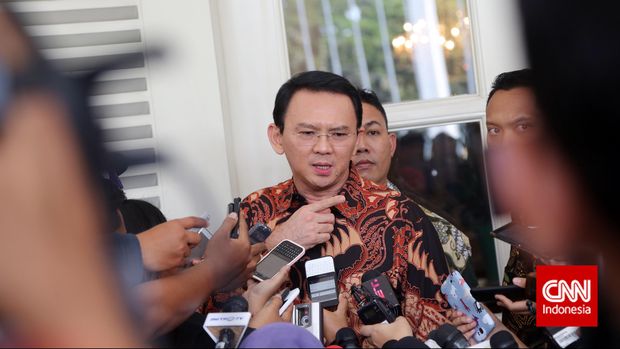 Beda Kebijakan PBB Gratis Era Anies dan Ahok