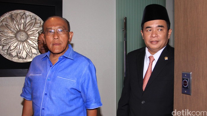 Akom akan Minta Izin Ical Sebelum Deklarasi Caketum Golkar