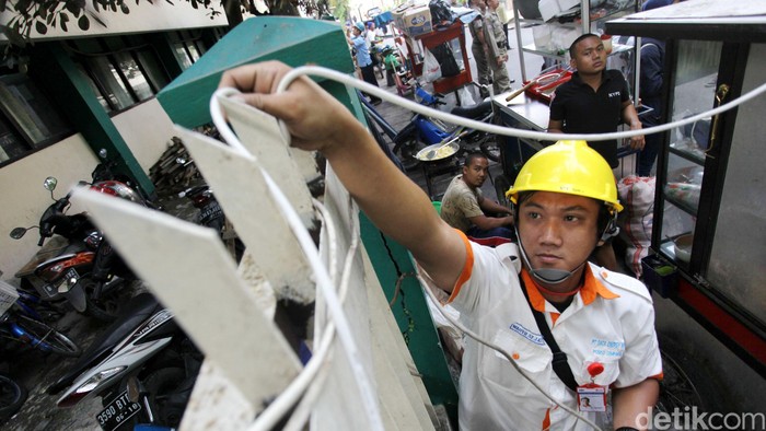 Tak Hanya di RI, Pencurian Listrik Juga Terjadi di India