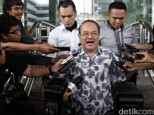PK Koruptor Alquran Kandas, Zulkarnaen Djabar-Anak Divonis 15 dan 8 Tahun Bui