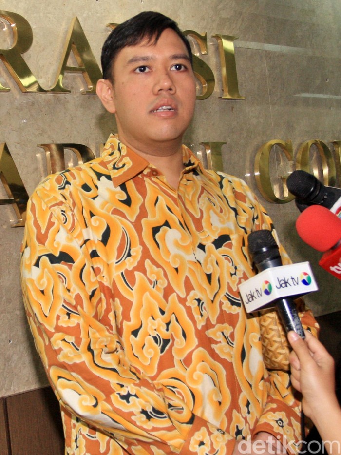 Dave Laksono: Konflik Golkar Hanya Bisa Diselesaikan dengan Munas Bersama