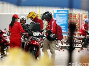 Harga Minyak Mentah Turun, Pertamax Cs Bisa Ikut Turun?