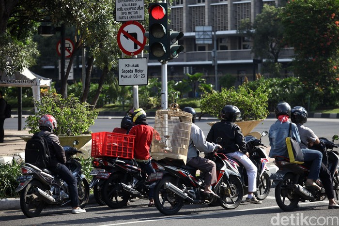 Pemprov Jabar Minta Leasing Talangi Pajak Kendaraan Roda Dua