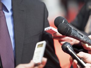 Mau Bekerja di Bidang Media Usai Lulus Kuliah? Ini Tips dari Jurnalis Jerman