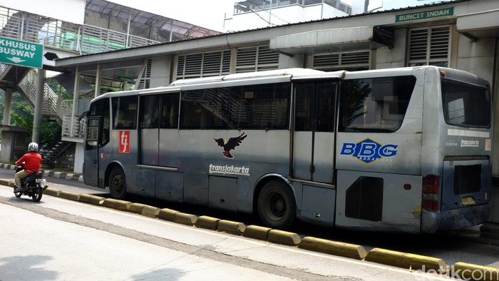 Bus Koridor 6 Banyak yang Reyot, Ahok: Nanti Kita Ganti yang Bagus