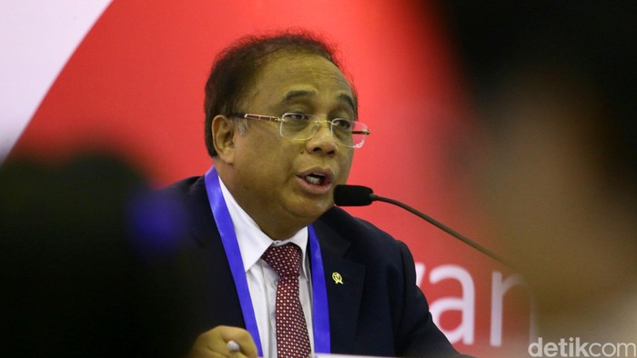 Jokowi Sampaikan Reshuffle ke Indroyono Via Telepon