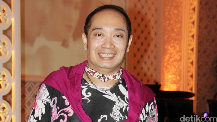 Desainer Adjie Notonegoro disela-sela acara Bazaar Wedding Exhibition 2012. Jakarta, 05 April 2012. Mohammad Abduh/Detikcom