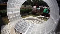 Salah satunya ialah sumur resapan di kawasan Balai Kota. Semua sumur resapan minimal harus punya kedalaman 60 cm. Rachman Haryanto/detikcom.