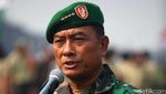 Foto: Deretan Purnawirawan Jenderal di Sekeliling Jokowi