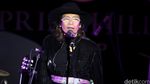 Selamat Jalan, Musisi Pengelana Leo Kristi
