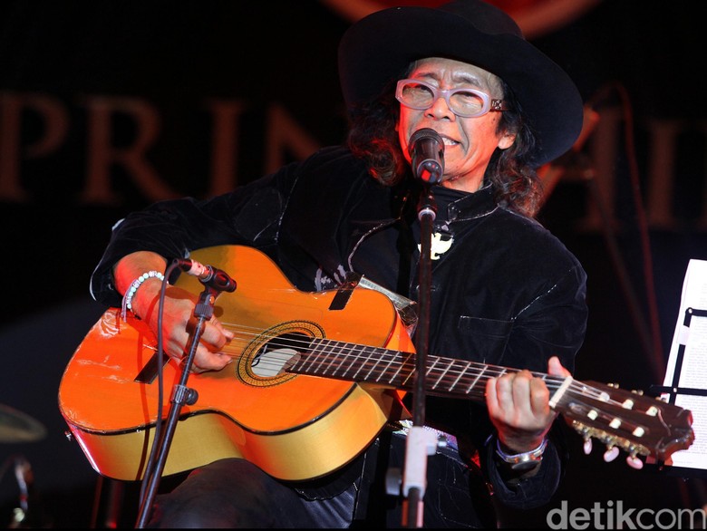 Penyanyi Senior, Leo Kristi Tengah Kritis di RS Penyanyi Senior, Leo Kristi Tengah Kritis di RS