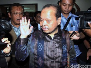 Kenangan dari Sutan Bhatoegana: Tahajud Call hingga Ngeri-ngeri Sedap