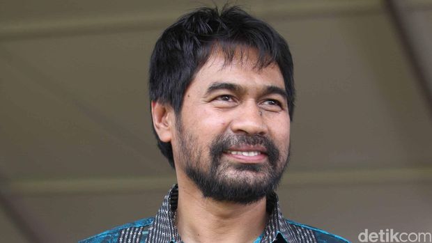 Muzakir Manaf atau Mualem.