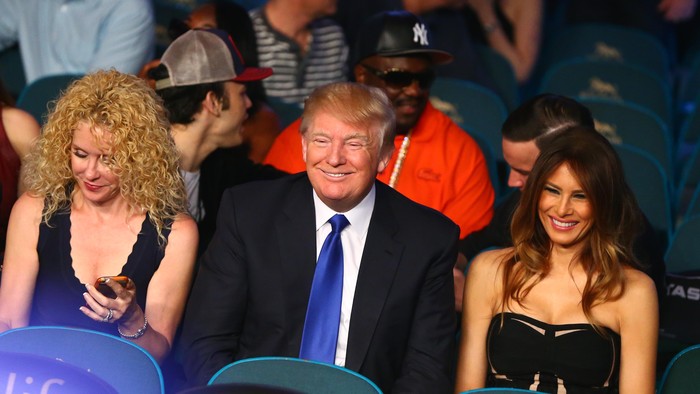 Ejek Obama, Donald Trump Sebut Obama Kekuatan Negatif