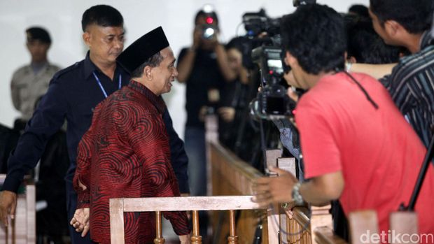 Hasil Kejahatan Fuad Amin, Odyssey Bupati Bangkalan Dirampas Negara