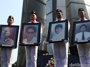 Tragedi Trisakti: Penyebab dan Kronologi Gugurnya 4 Mahasiswa