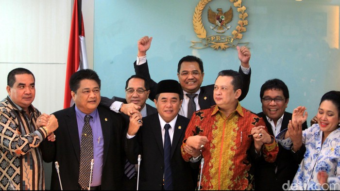 Ditemani Bamsoet dan Titiek, Akom Roadshow ke DPD Jelang Munas Golkar