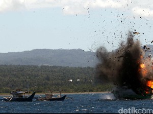 Susi: Bulan Agustus, 71 Kapal Pencuri Ikan Ditenggelamkan Tanpa Dinamit