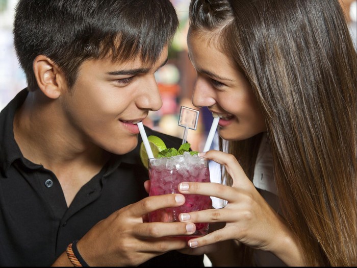 Studi: Orang Tua Bicara Seks pada Remaja, Perilaku Berisiko Berkurang