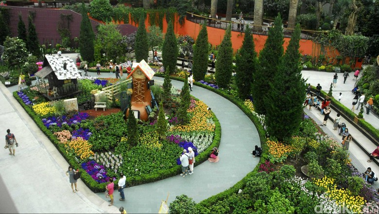 Garden By The Bay (Grandyos Zafna) Garden By The Bay (Grandyos Zafna)