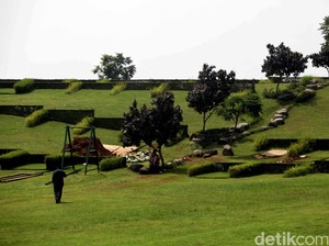 Mengintip San Diego Hills, Tempat Peristirahatan Terakhir Ashraf
