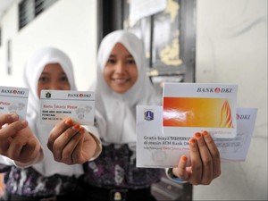 Ahok: Hanya Siswa Pemegang KJP yang Dibiayai Pemprov Jika Lolos PTN