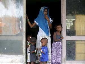 Usai Bertemu Menlu Retno, Emir Qatar Sumbang Rp 660 M untuk Tangani Rohingya