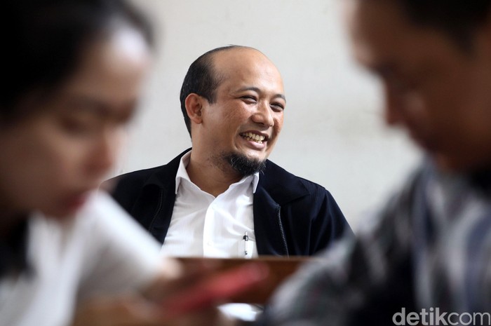 Ketua Komisi III DPR: Ungkap Motif Serangan Air Keras ke Novel!