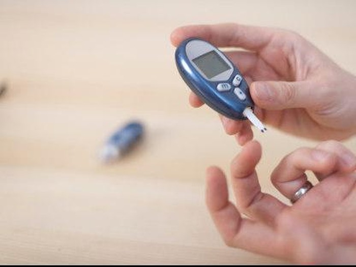 Mengendalikan gula darah menjadi tantangan bagi para penyandang diabetes. (Foto: Thinkstock) Mengendalikan gula darah menjadi tantangan bagi para penyandang diabetes. (Foto: Thinkstock)