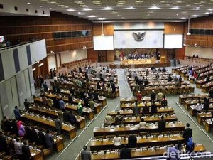 Tok! Anggota DPR Sepakat RUU Omnibus Law Ciptaker Dibawa ke Baleg