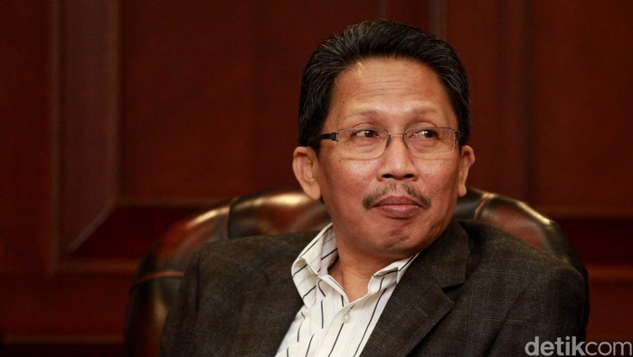 Ahmad Fadlil: Dicoret MA, Diganjar Bintang Mahaputra