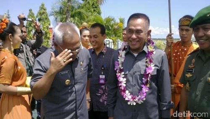 Kunjungi Sebatik, Menhan: Patok Batas Negara akan Dipasang Chip