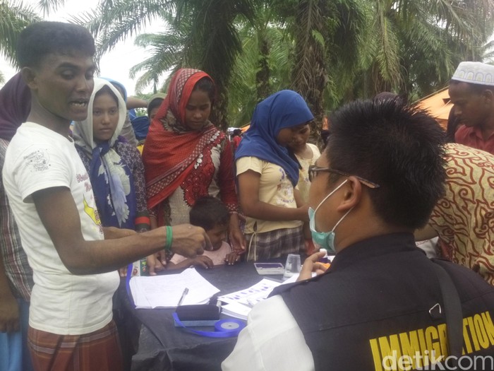 176 Pengungsi Rohingya Kabur dari Penampungan di Aceh Utara