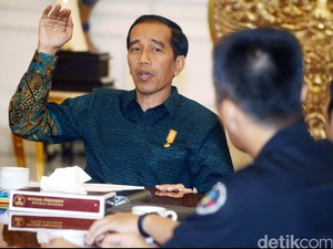 Antara Istana Bogor dan Jakarta, Jokowi: Saya Ngantor di Mana Saja Bisa