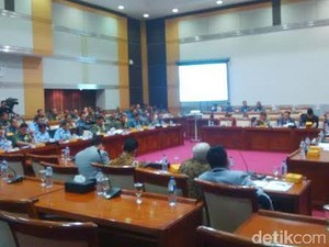 Soal Amnesti Tapol Papua, Komisi I Undang Panglima TNI, Menlu dan KaBIN