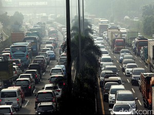 Macet Sore Hari Selama Puasa Bergeser ke Pukul 15.00 WIB