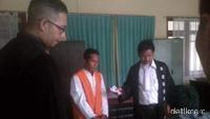 Vonis Mati Residivis Pembunuh Istri Hamil Tua di Depan Anak Dianulir