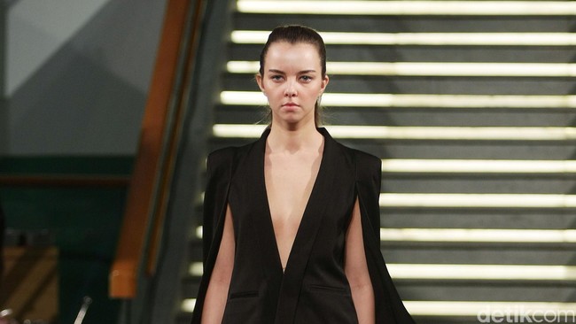 Tex Saverio Love, Bonito at Plaza Indonesia. Lamoda Caffe. Jakarta. 10/06/2015. [Foto: Mohammad Abduh/Wolipop]