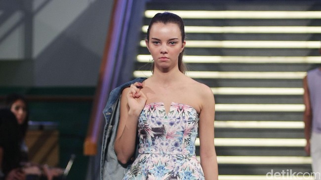 Tex Saverio Love, Bonito at Plaza Indonesia. Lamoda Caffe. Jakarta. 10/06/2015. [Foto: Mohammad Abduh/Wolipop]