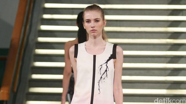 Tex Saverio Love, Bonito at Plaza Indonesia. Lamoda Caffe. Jakarta. 10/06/2015. [Foto: Mohammad Abduh/Wolipop]