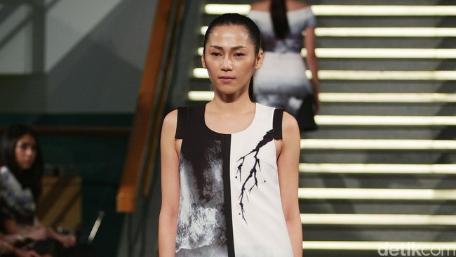 Tex Saverio Love, Bonito at Plaza Indonesia. Lamoda Caffe. Jakarta. 10/06/2015. [Foto: Mohammad Abduh/Wolipop]