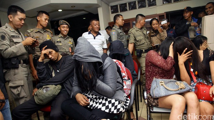 Minggu Pertama Ramadan, Satpol PP DKI Tutup 3 Tempat Hiburan Malam