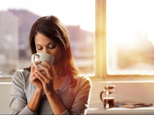 Minum Minuman Panas Saat Cuaca Terik Bisa Bikin Tubuh Lebih Adem?