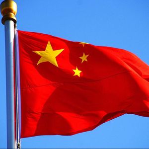 Saham China Anjlok Parah Sejak 2016