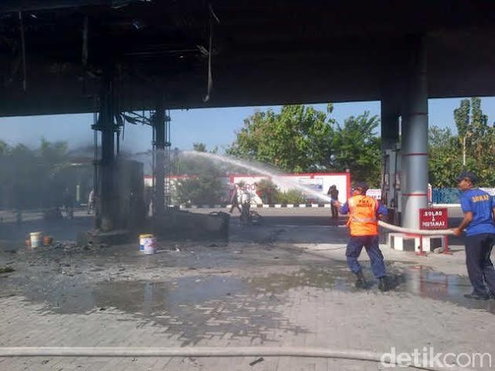 Kebakaran SPBU di Banda Aceh, Saat Warga Sedang Isi BBM