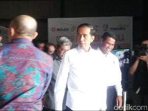 Dari Cimahi, Jokowi Luncurkan Operasi Beras dan Gula