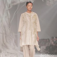 Biyan Wanaatmadja Dream Womens Wear, Spring Summer 2016. at Ballroom Hotel Dharmawangsa. Jakarta. 11/06/2015. [Foto: Mohammad Abduh/Wolipop]