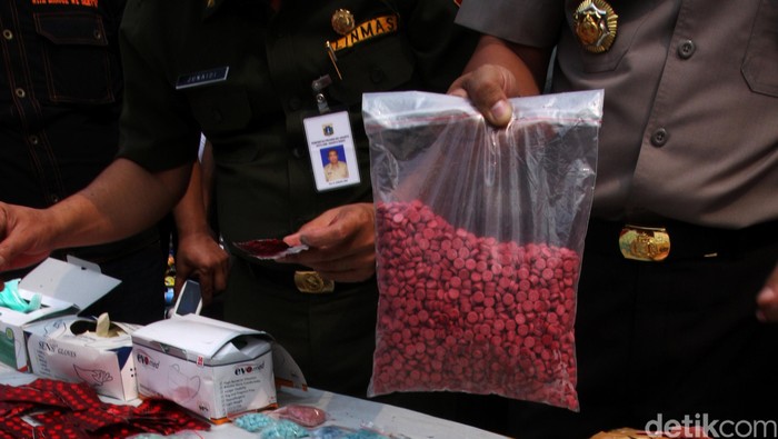 Polisi Gagalkan Peredaran Ekstasi yang Disusupi ke Mesin Cuci